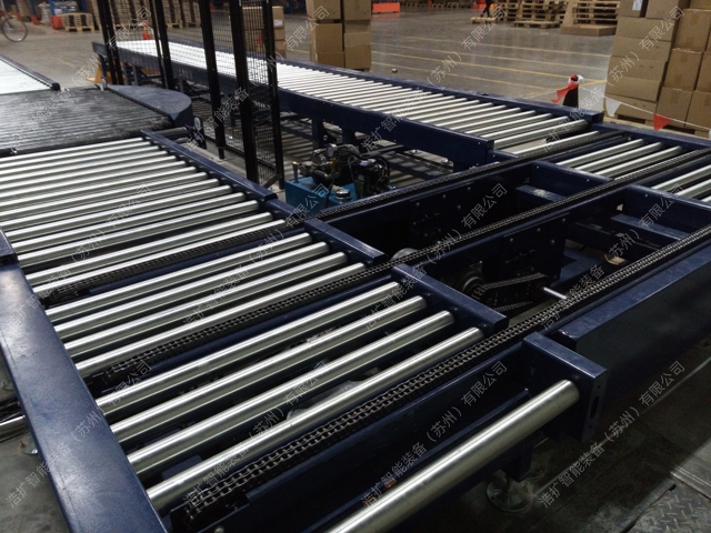 立体仓库输送机